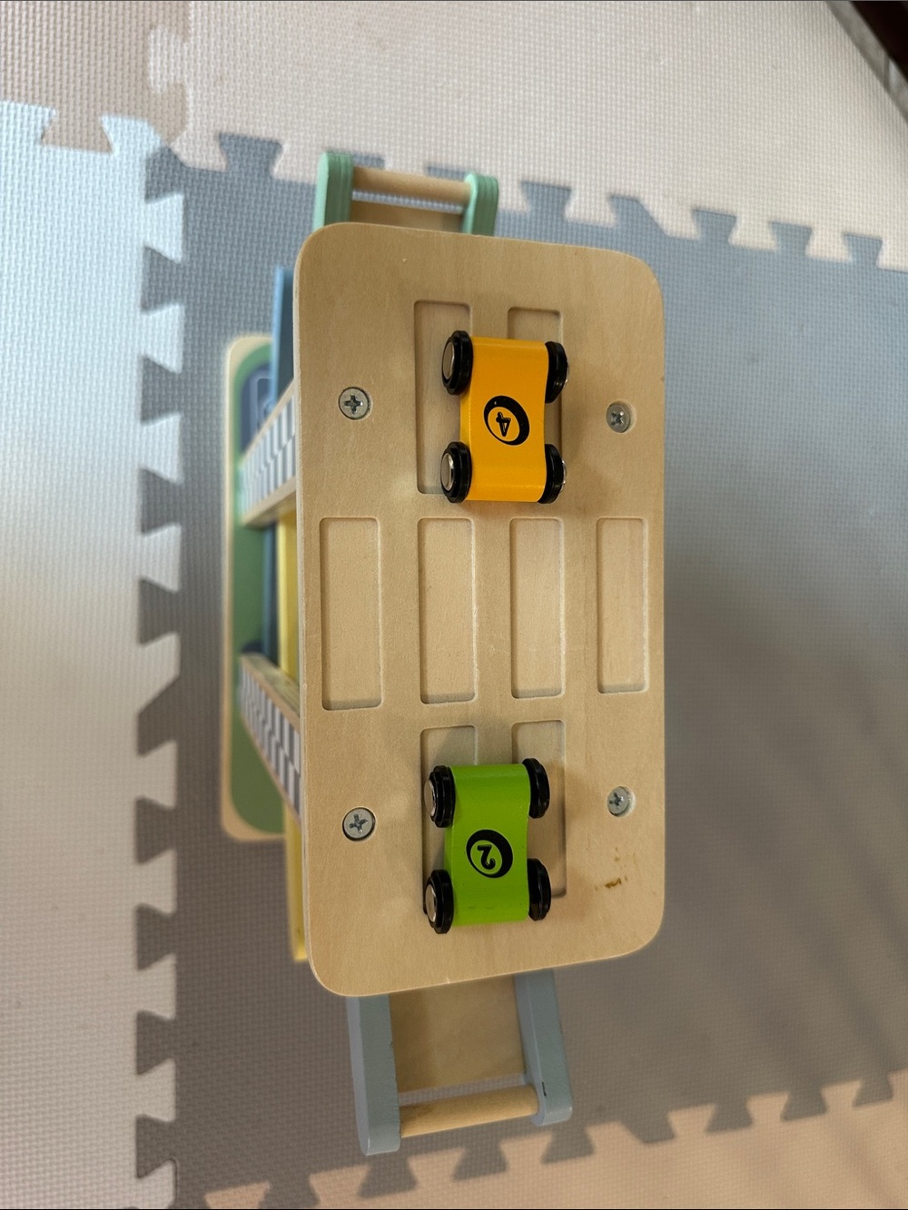 Wooden Racing Ramp Toy - Yellow & Green Cars - Picture 2 of 3